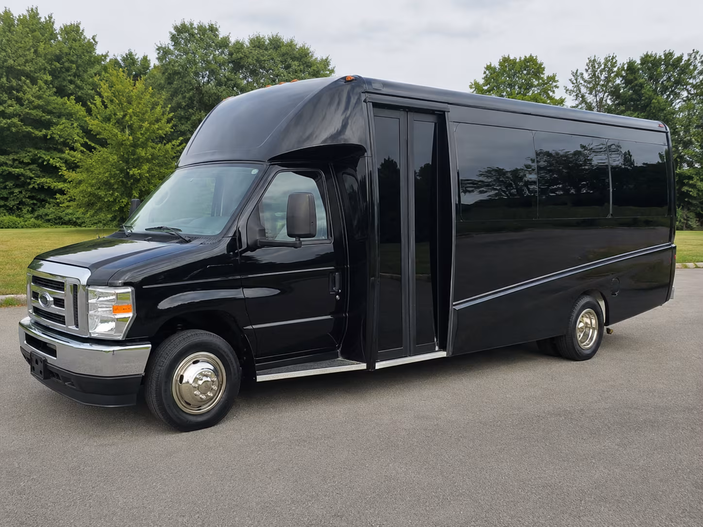 Lehi Wedding Transportation & Shuttle Service